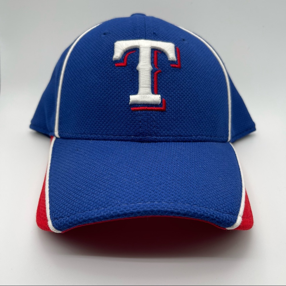 🎉HP🎉 BNWOT MLB Texas Rangers Hat